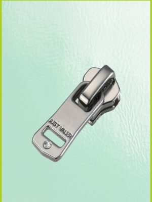 Zipper head