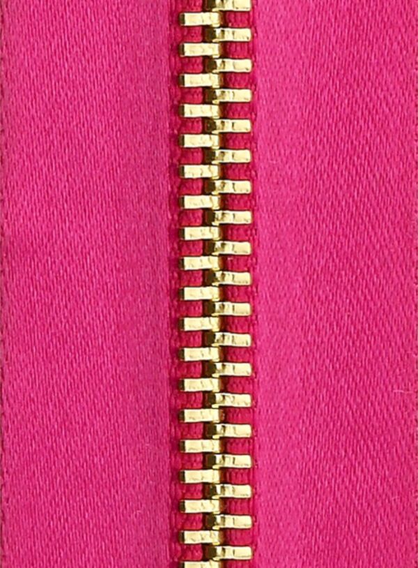 Metal zipper