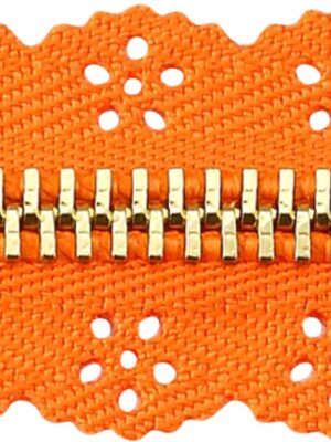 Metal zipper