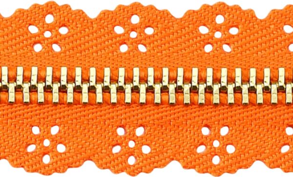 Metal zipper